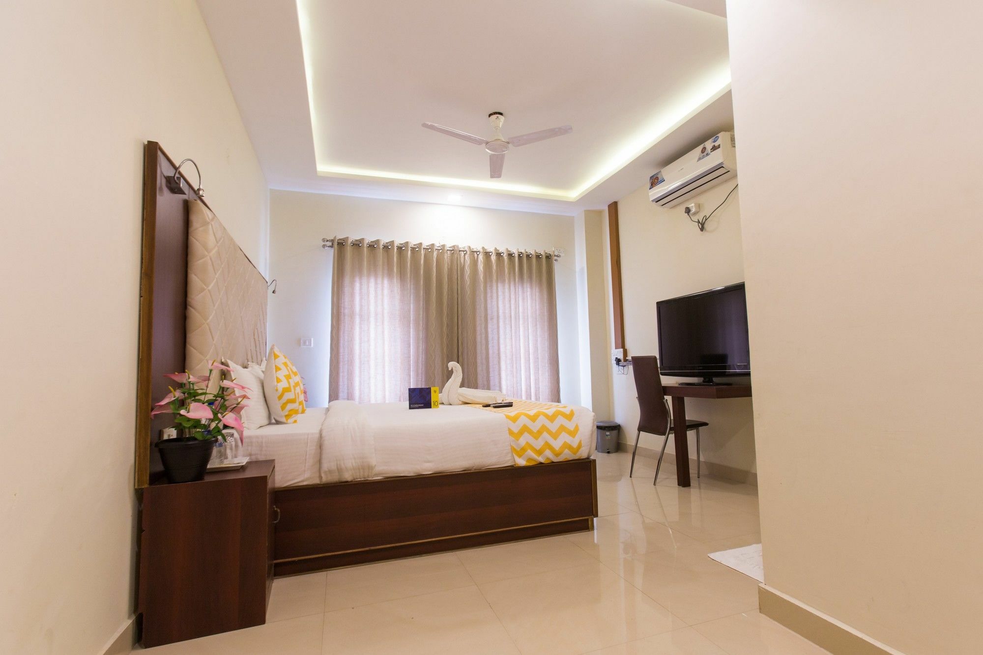 FabHotel Millenium Stay Indiranagar Bangalore Exterior foto